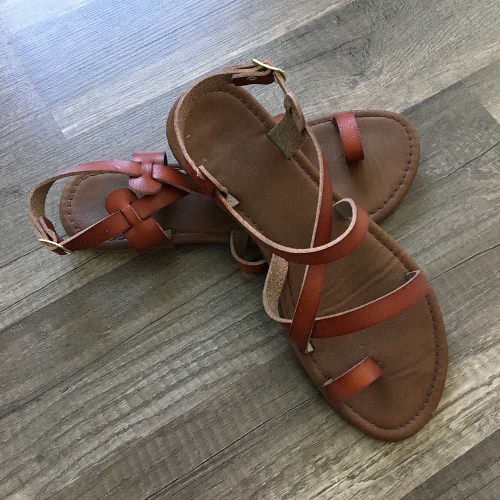 Sandals - Picture 3 of 3
